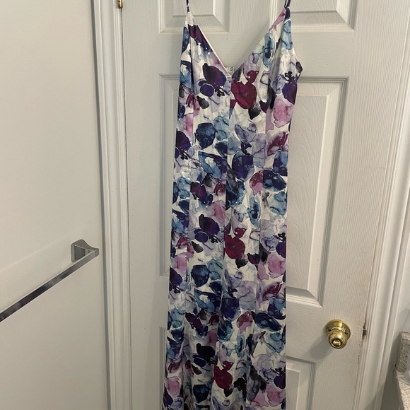 Dynamite Floral Satin Dress - Picture 2 of 5